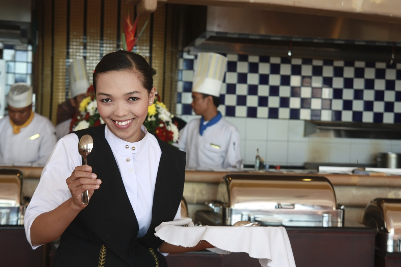 How to hire staff for your restaurant