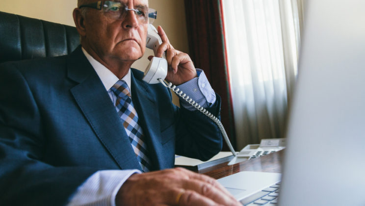 What To Tell Your Boss When You’re Going To a Job Interview