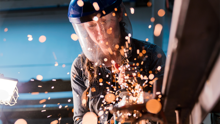 The Best Cities to Find a Manufacturing Job