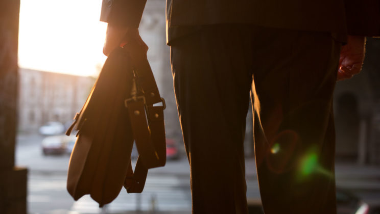 Job Seekers Leave Mom and Pop in the Cold this Fall