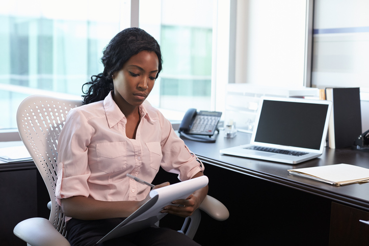 Medical office manager job description sample template ziprecruiter