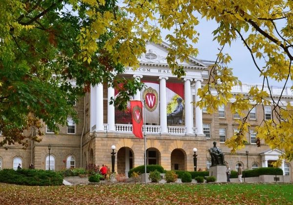 These Are the Best College Towns to Find a Job