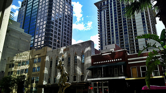 7647748054_0c9d0fa447_z