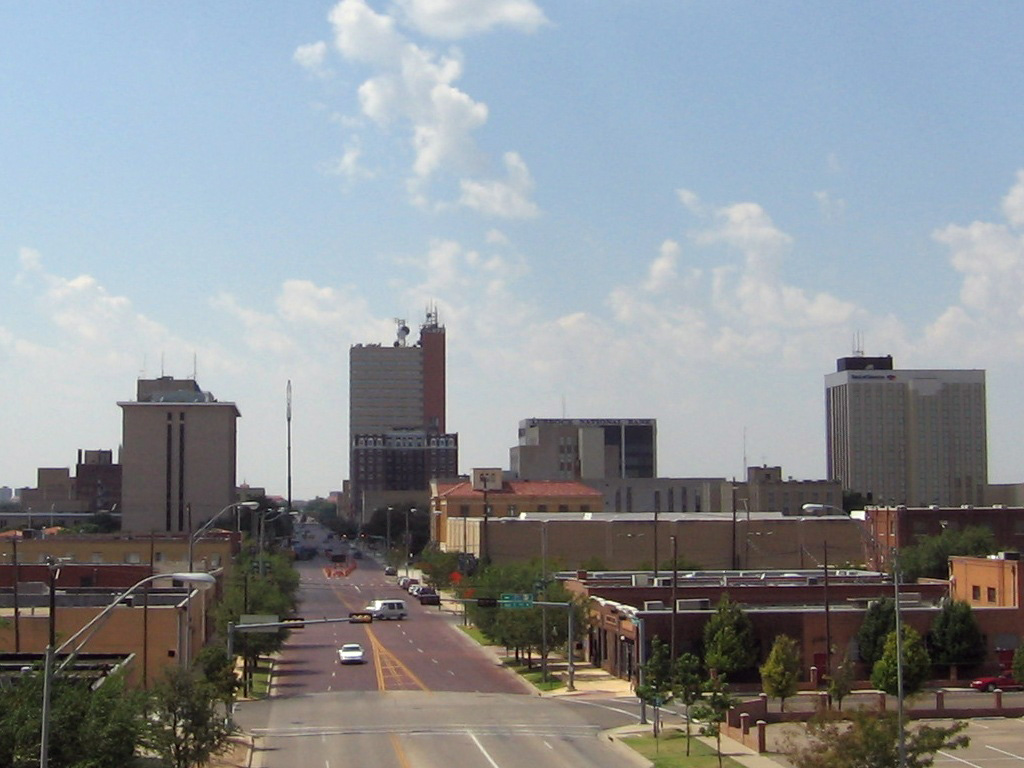 Downtown_Lubbock_from_I-27_2005-09-10 2