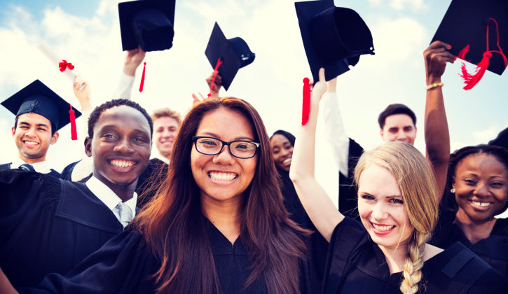 The Complete Guide to Hiring New College Graduates