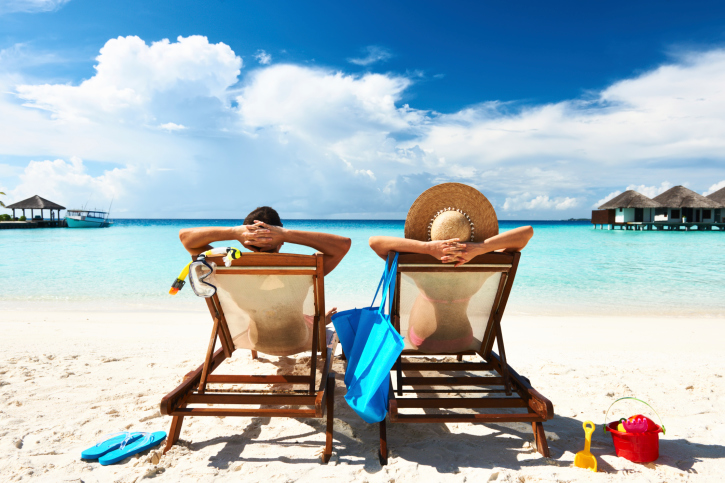 Enjoy Your Vacation Without Falling Behind at Work