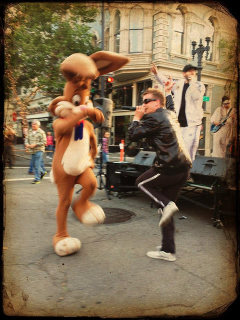 8740958659_1f91c67aeb_z