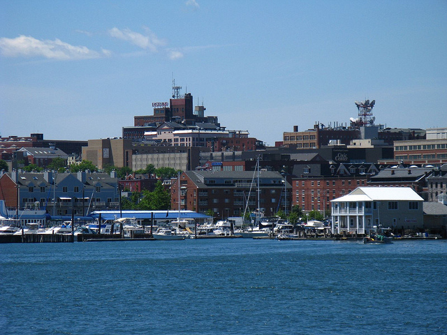 4916859512_22ea5ba3bb_z