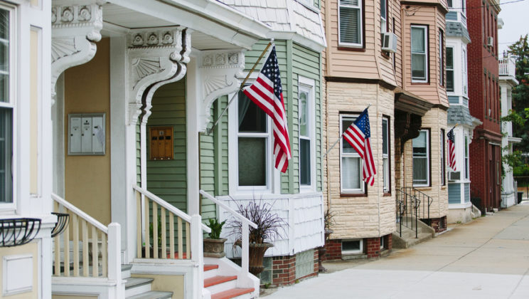 The 22 States Canceling Pandemic Unemployment Benefits Early