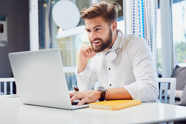 Freelance Software Engineer: What Is It? and How to Become One?