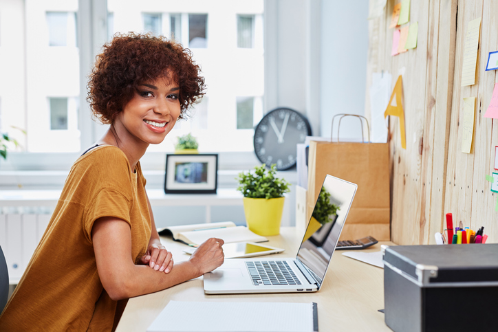 Remote Technical Writer: What Is It? and How to Become One?, Writer (Remote) Work from home
