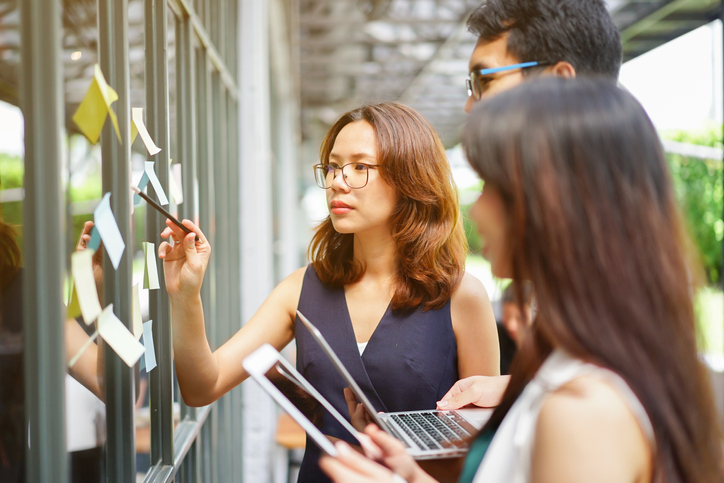 ¿Cómo convertirse en un asistente de influencers?