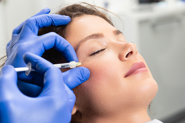 Botox Injector: What Is It? and How to Become One? | Ziprecruiter