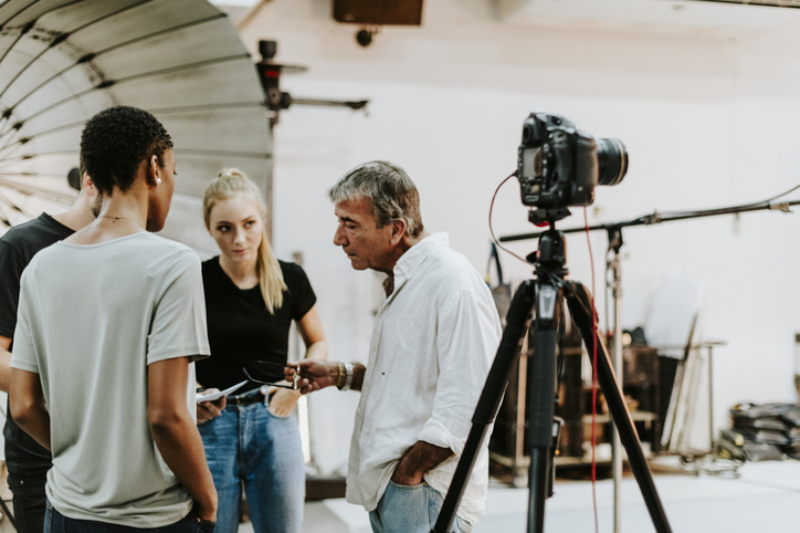 Stage Manager What Is It And How To Become One Ziprecruiter