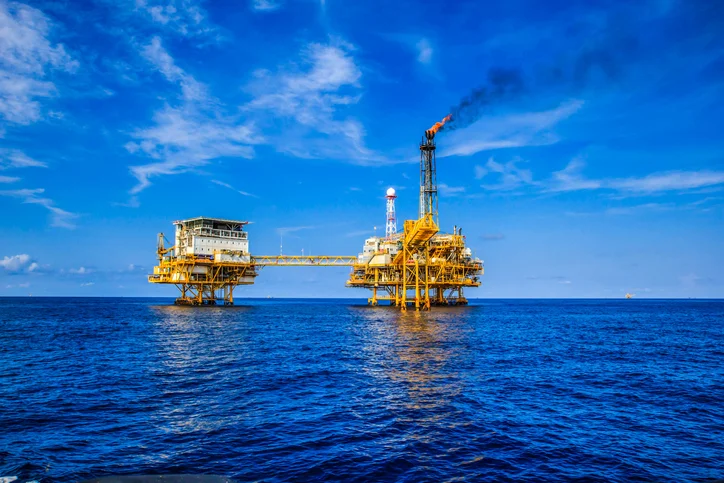Offshore Drilling Rig Jobs - What Are They and How to Get One
