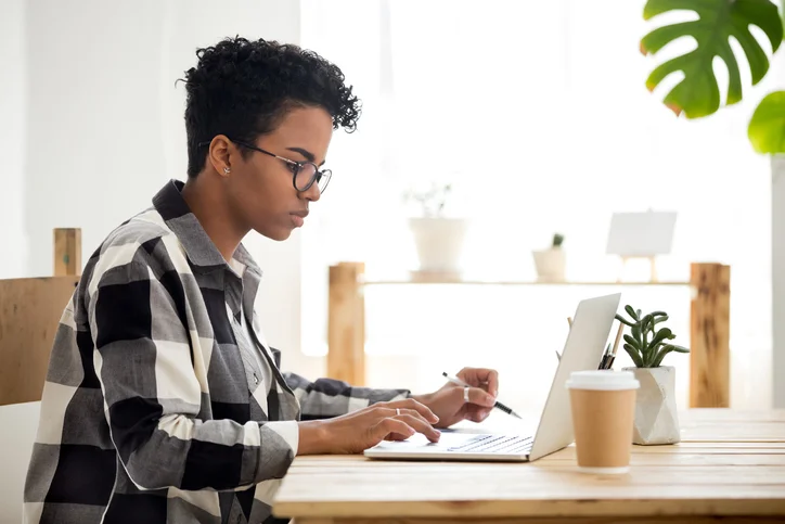 What Is a Virtual Event Planner and How to Become One