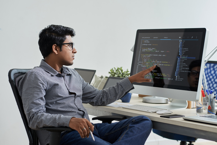 Remote Senior Software Engineer: What Is It? and How to Become One ...