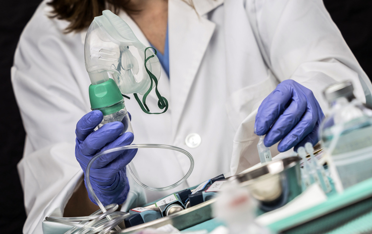 anesthesiology-physician-assistant-what-is-it-and-how-to-become-one