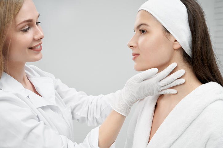 Skin Care Consultant: What Is It? and How to Become One?