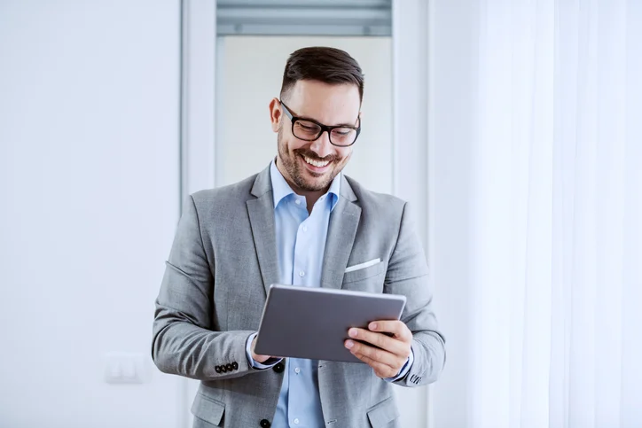 Vice President Of Business Development What Is It And How To Become One vice-president-and-general-manager-vp-gm-roles-and-responsibilities