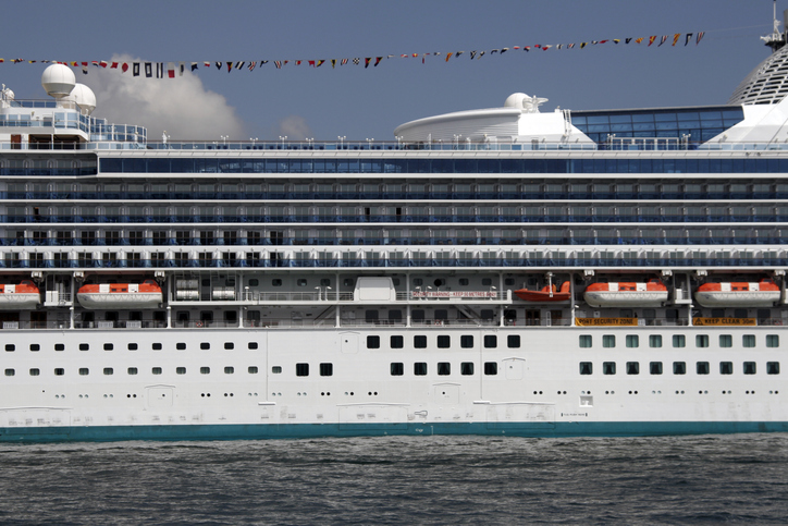 cruise ship nurse