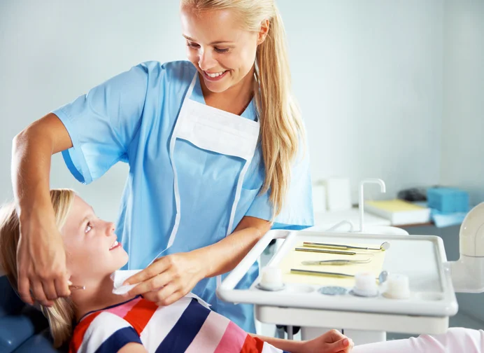 Pediatric Dental Assistant What Is It? and How to One?