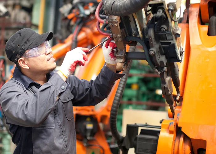 Mobile Heavy Equipment Mechanic