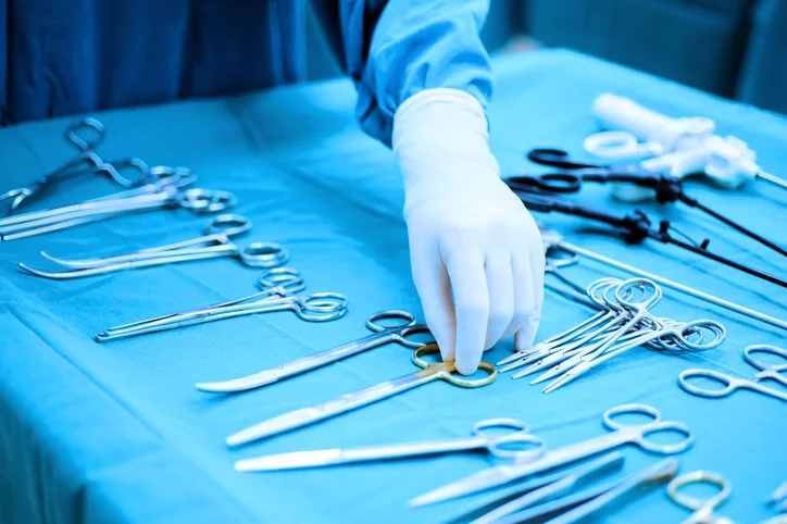entry-level-surgical-tech-what-is-it-and-how-to-become-one