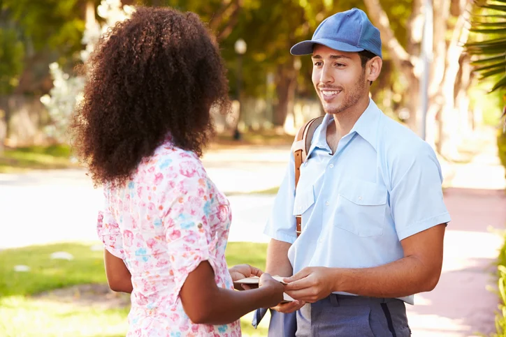 mail-carrier-what-is-it-and-how-to-become-one