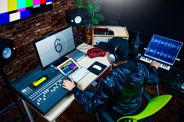 broadcast maintenance engineer jobs