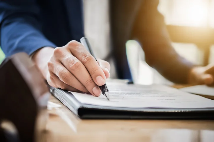 document review lawyer remote