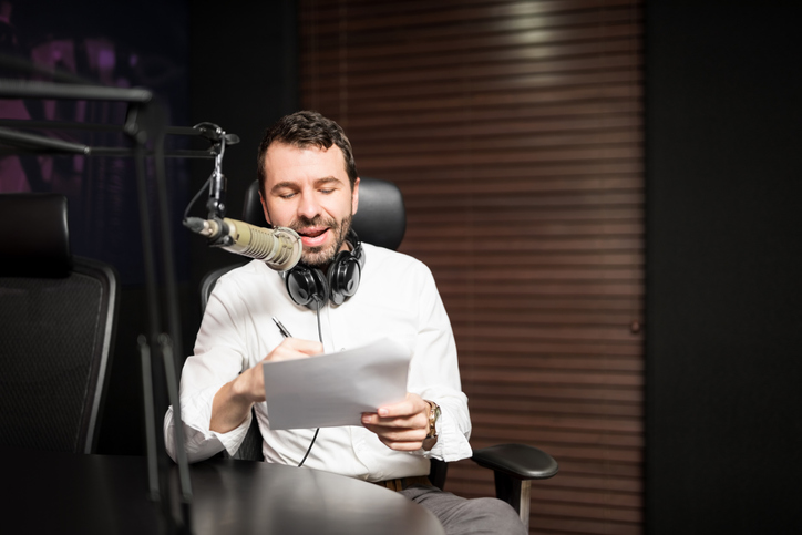 Sports Radio Broadcasting Jobs - What Are They and How to Get One |  Ziprecruiter