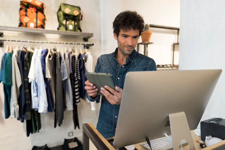 Merchandiser